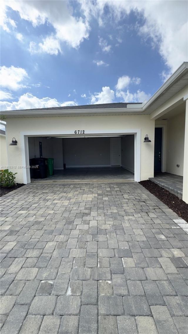 6712 NW Cloverdale Ave , Port Saint Lucie, FL 34987 Photo