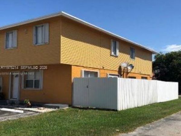 43 NE 12th Ave, Unit 43, Homestead, FL 33030