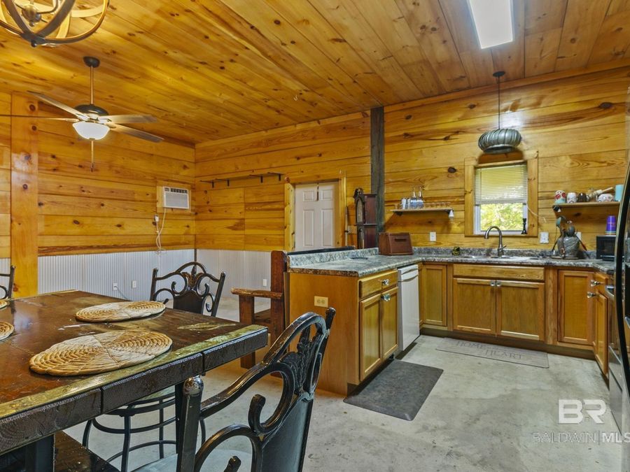 Property Image 64