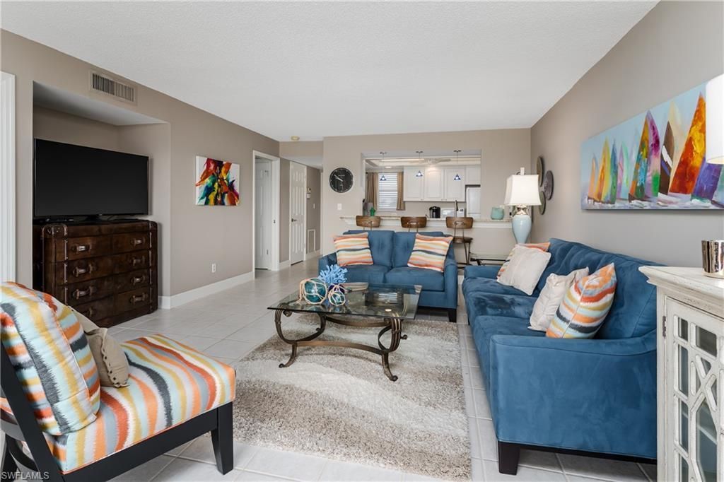 300 Park Shore Dr, Unit 3D, Naples, FL 34103 Photo