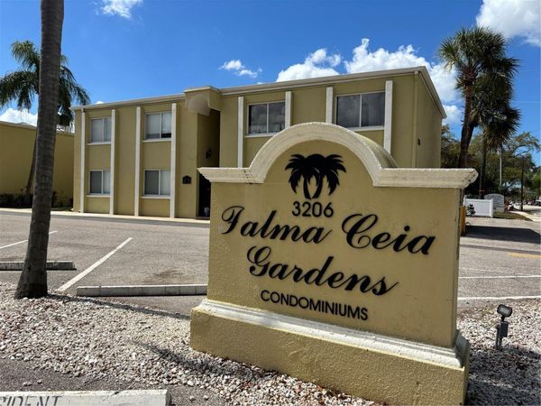 3206 W AZEELE STREET, Unit 230, TAMPA, FL 33609