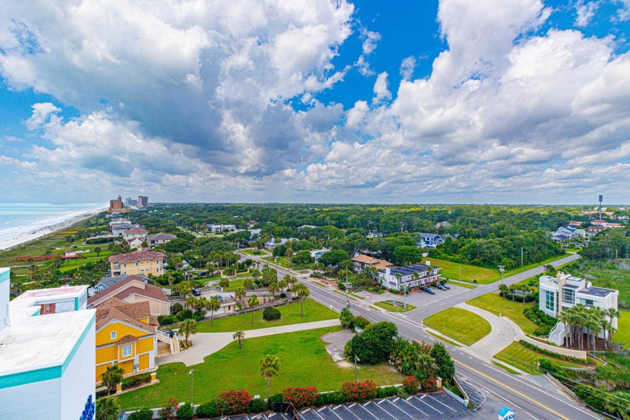 6804 N Ocean Blvd.  Photo 4