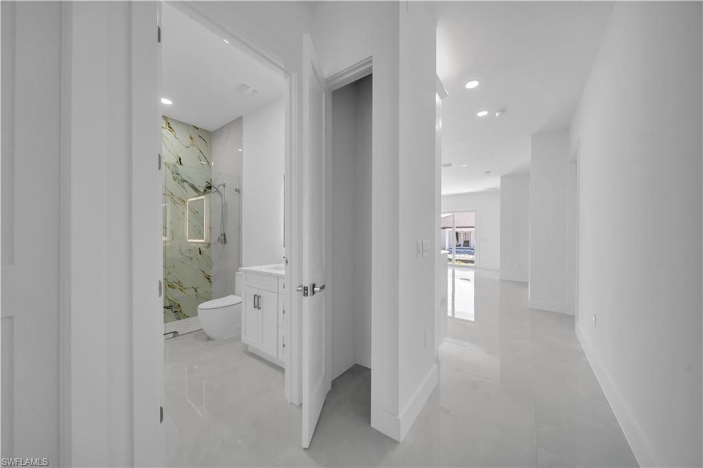 322-324 Poplar St, Lehigh Acres, FL 33974 Photo