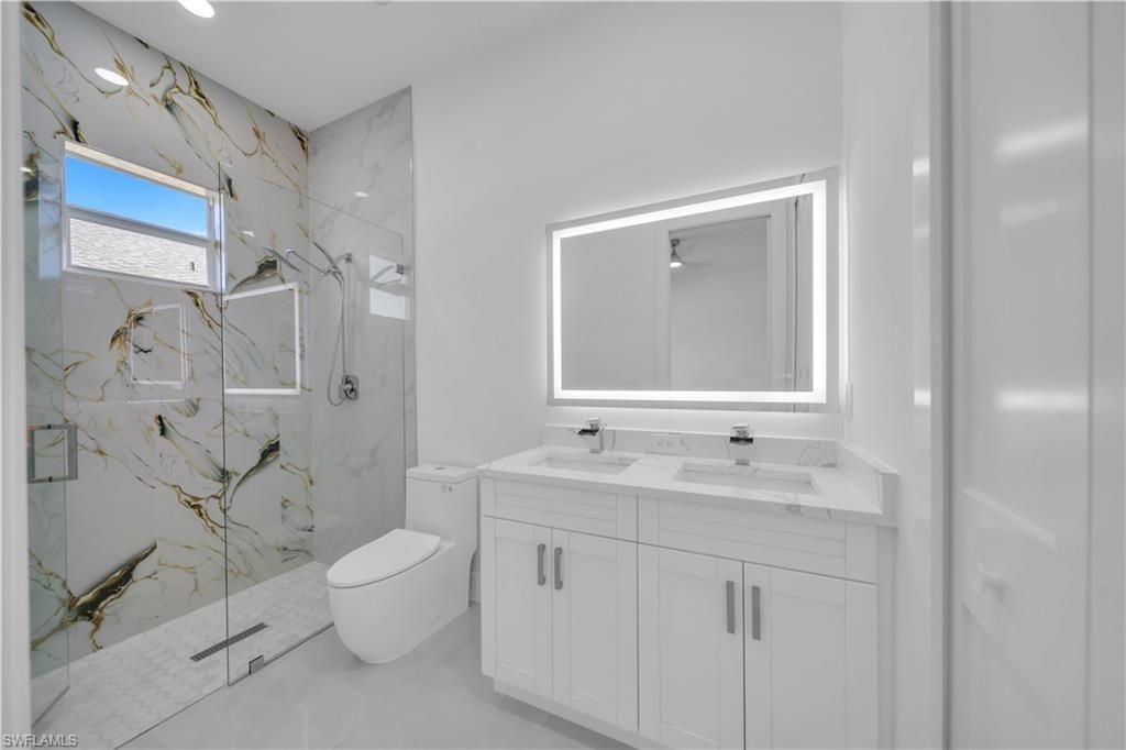 322-324 Poplar St, Lehigh Acres, FL 33974 Photo