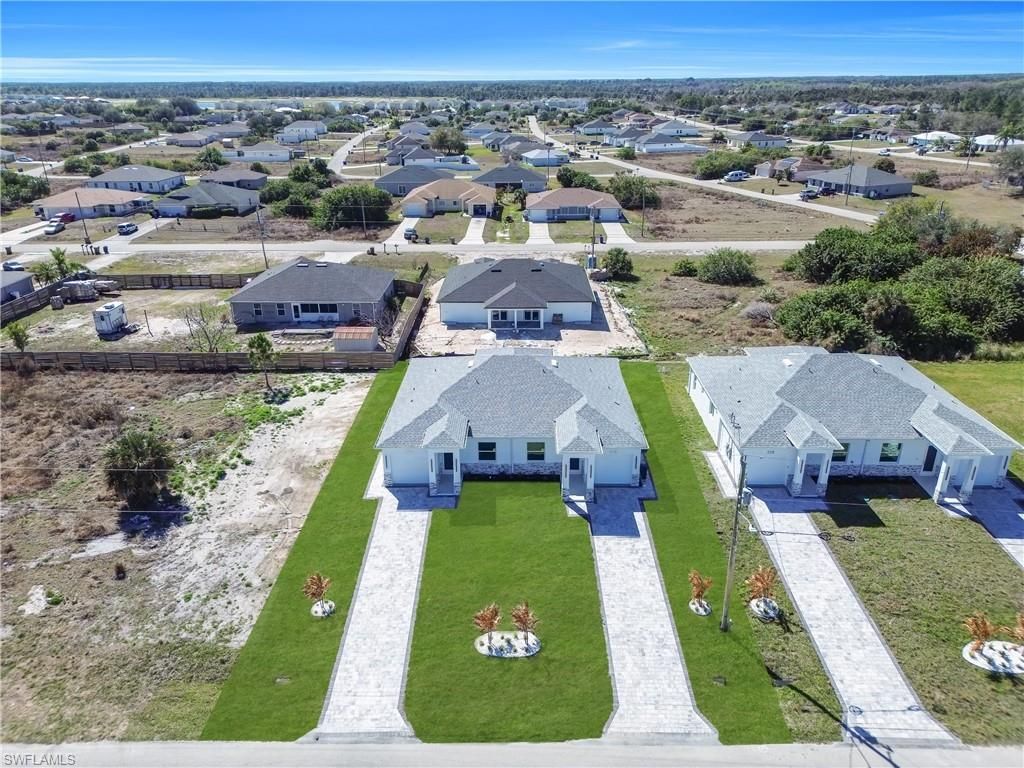 322-324 Poplar St, Lehigh Acres, FL 33974 Photo