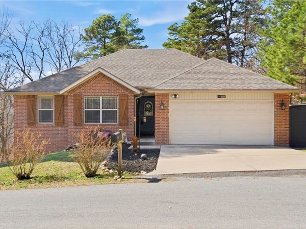 57 Melbourn Drive , Bella Vista, AR 72714