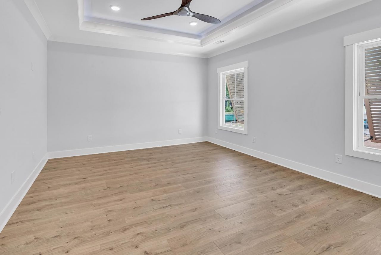 71 Hallandale Lane Photo 24