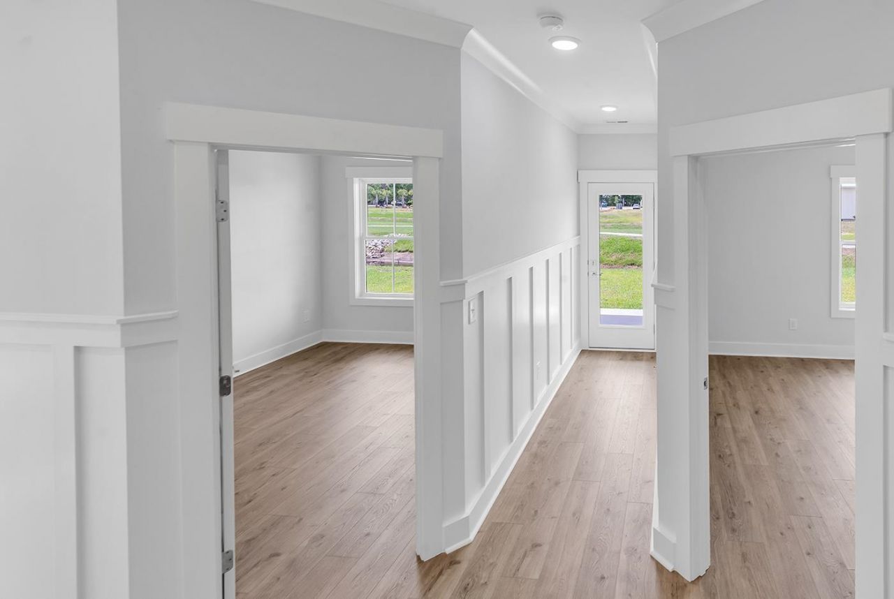 71 Hallandale Lane Photo 8