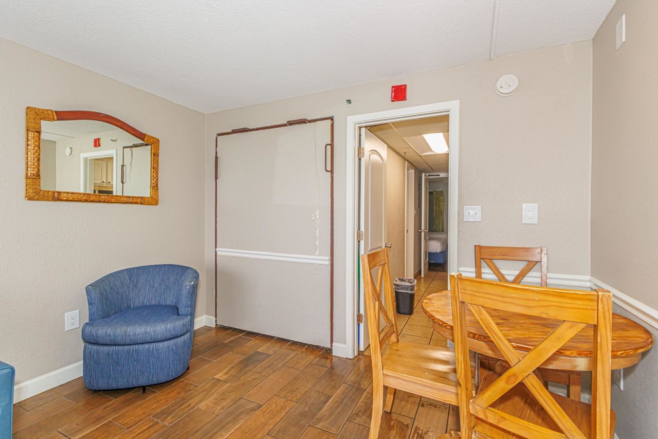 6804 N Ocean Blvd.  Photo 11