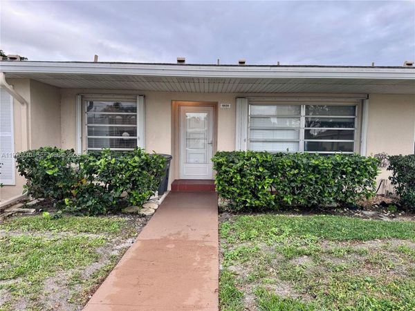 8838 Bella Vista Dr , Boca Raton, FL 33433