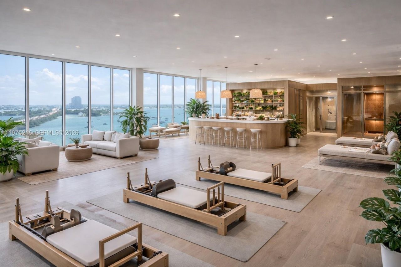 7904 West Dr., Unit Penthouse, North Bay Village, FL 33141 Photo