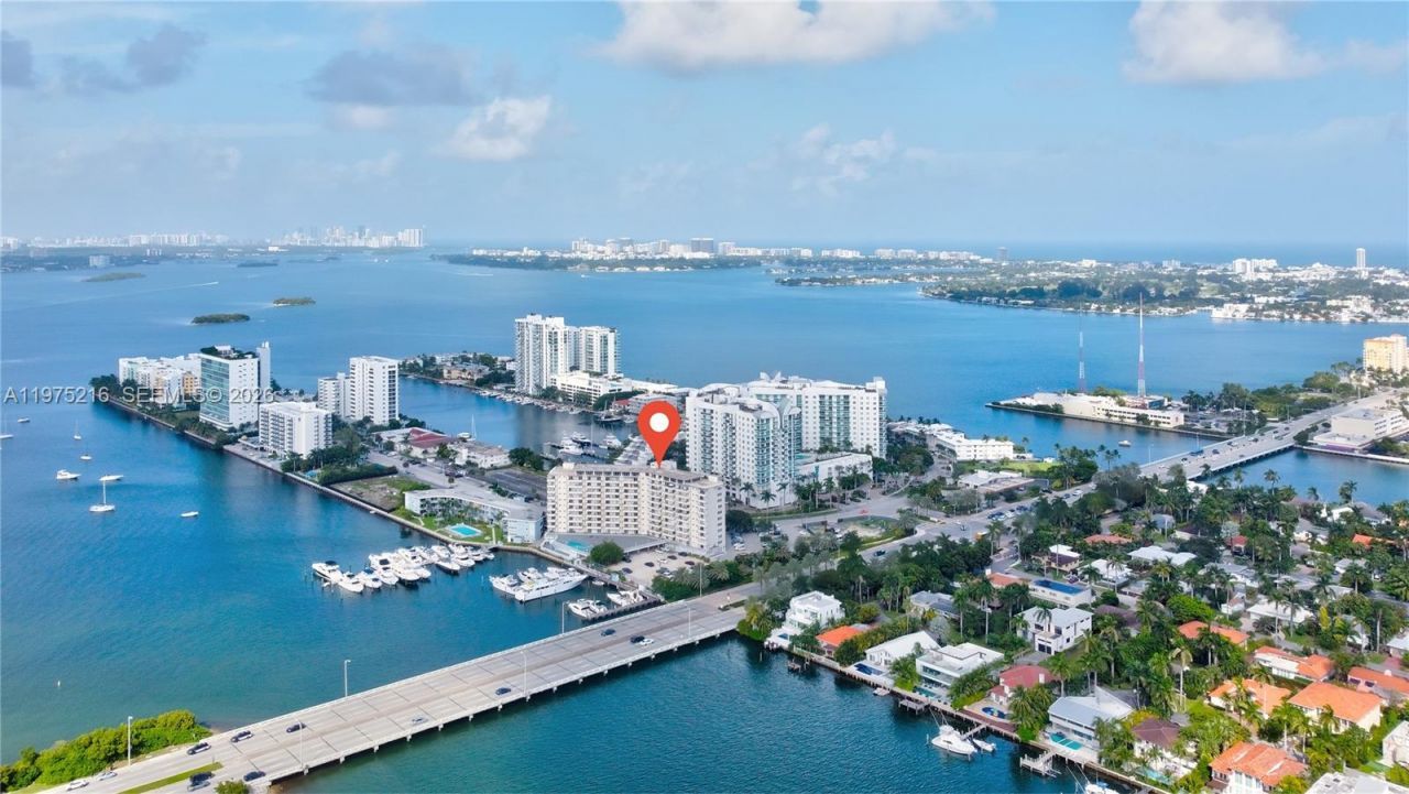 7904 West Dr., Unit Penthouse, North Bay Village, FL 33141 Photo