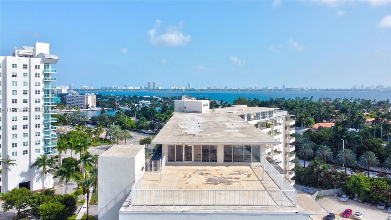 7904 West Dr., Unit Penthouse, North Bay Village, FL 33141 Photo