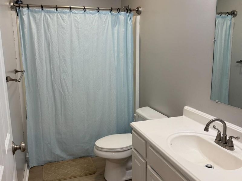 1485 Autumnwoods Drive, Fremont, OH 43420 Photo 22