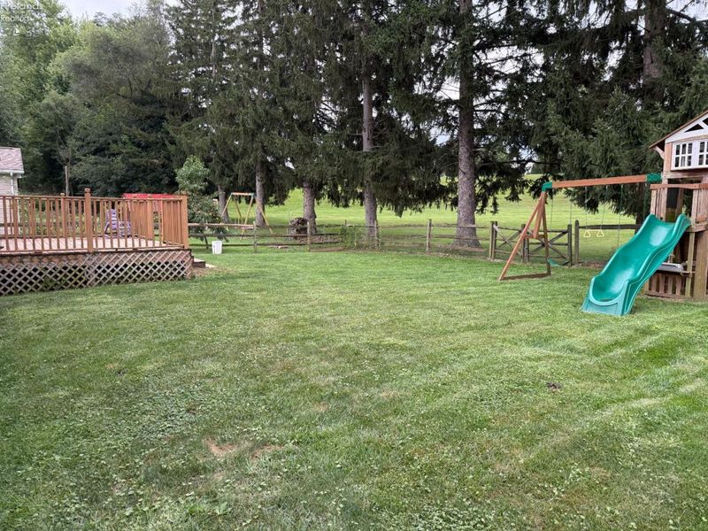 1485 Autumnwoods Drive, Fremont, OH 43420 Photo 38