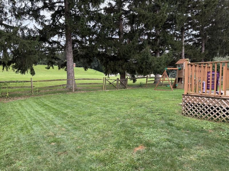 1485 Autumnwoods Drive, Fremont, OH 43420 Photo 39