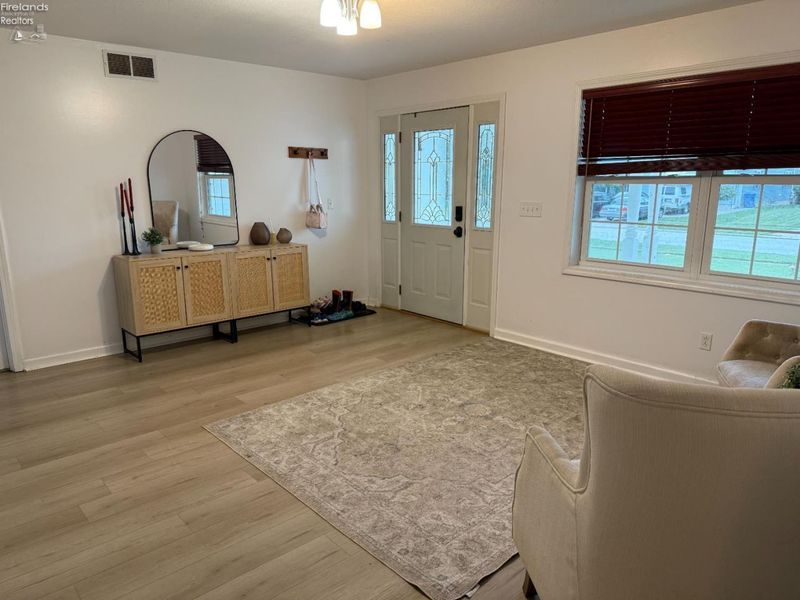 1485 Autumnwoods Drive, Fremont, OH 43420 Photo 4