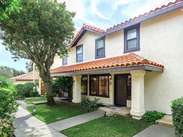 2375 Martinique Lane, Oxnard, CA 93035