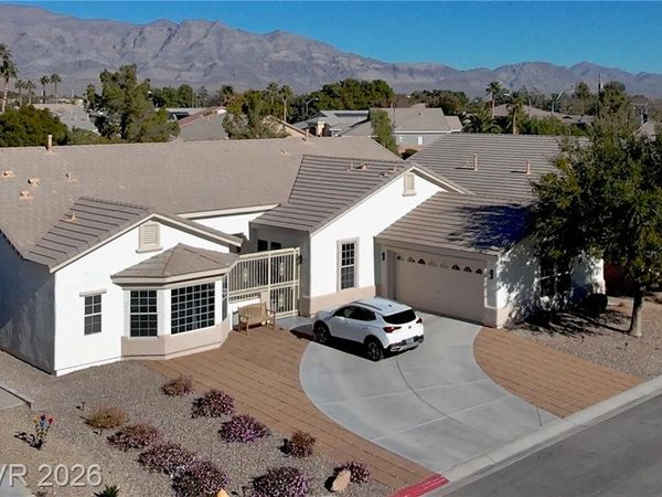 5422 Nestled Moon Court, Las Vegas, NV 89131