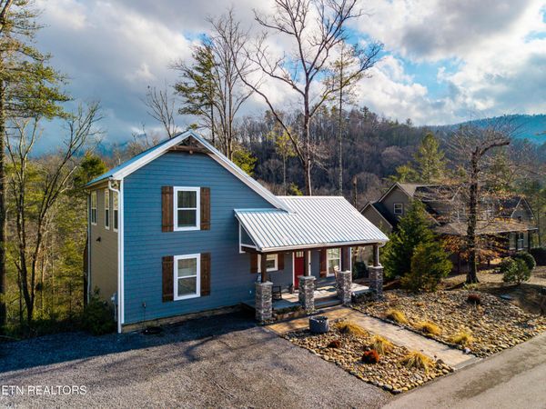194 Cold Springs Trace, Townsend, TN 37882