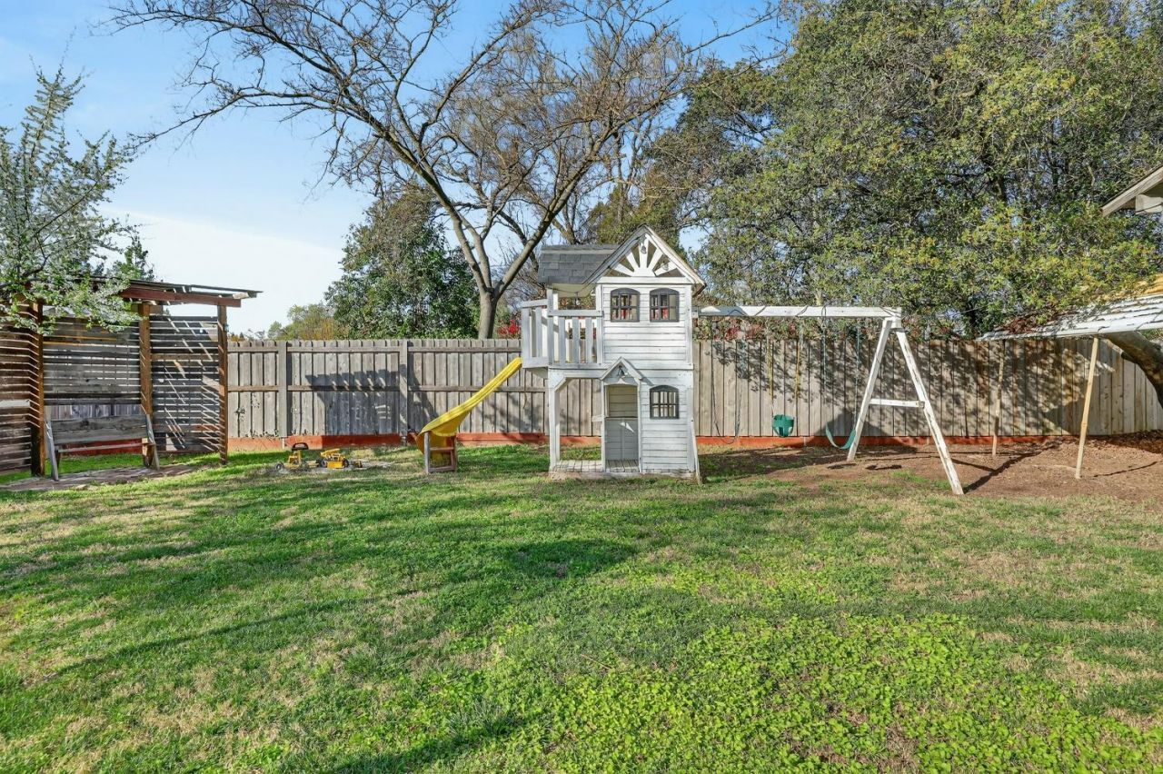 8057 Sunset Ave, Fair Oaks, CA 95628 Photo