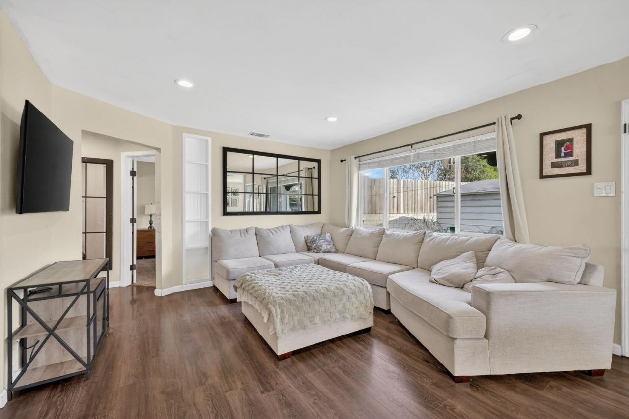 8057 Sunset Ave, Fair Oaks, CA 95628 Photo