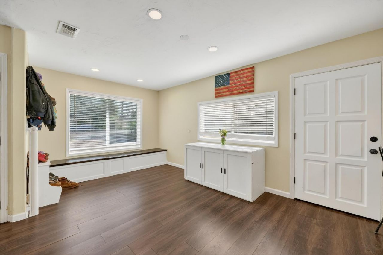 8057 Sunset Ave, Fair Oaks, CA 95628 Photo