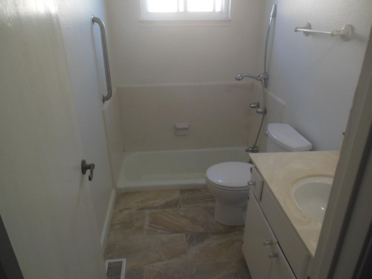 7722 Stueben Way, Stockton, CA 95207 Photo