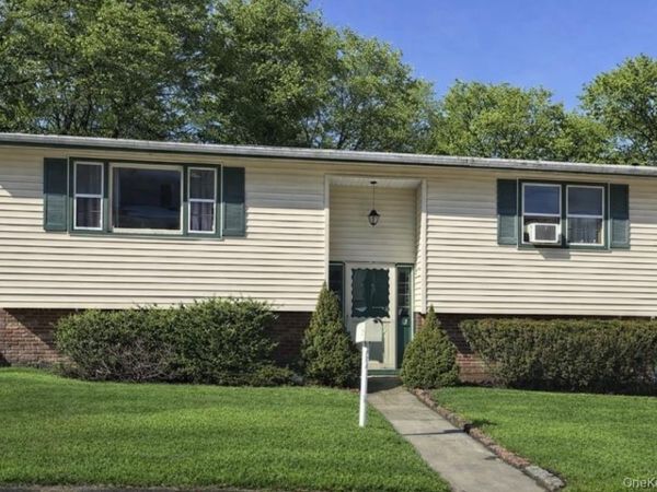 12 North Street, Montrose, NY 10548