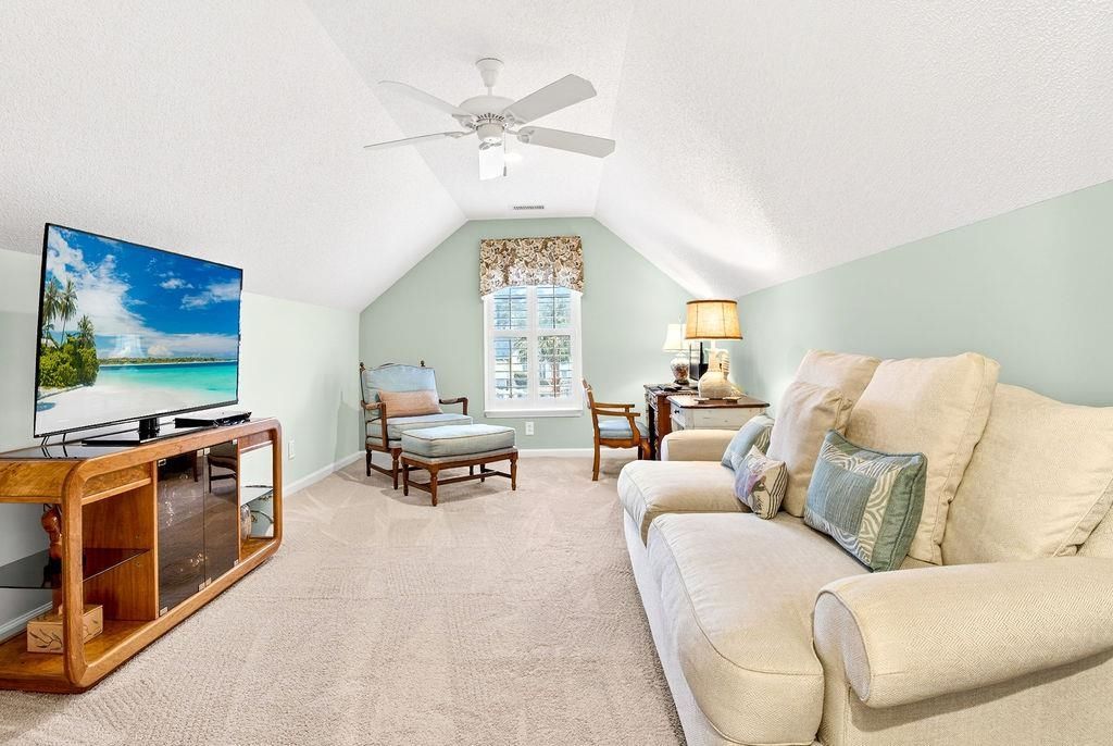 20 Willowbend Dr.  Photo 23