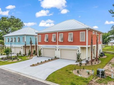 77 Hallandale Lane, Unit Right, Murrells Inlet, SC 29576