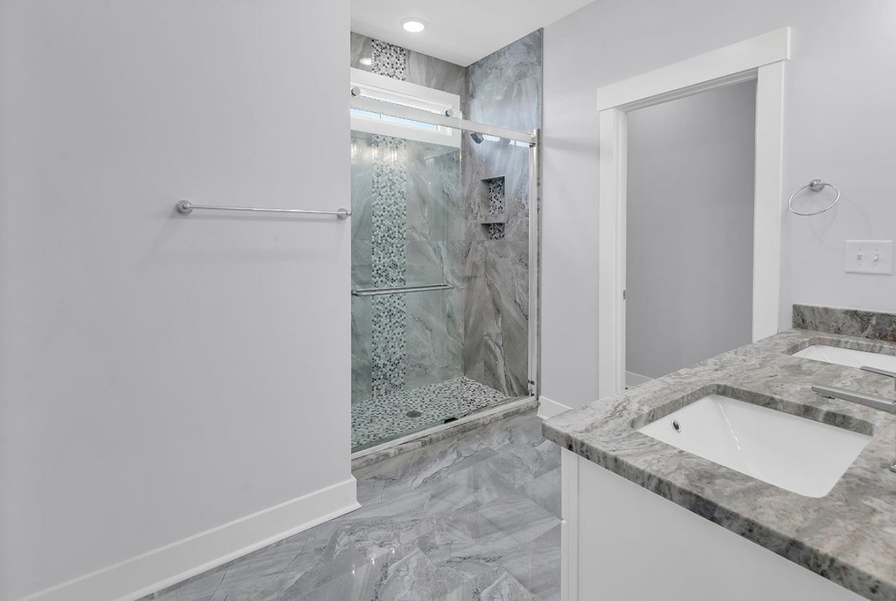77 Hallandale Lane Photo 26