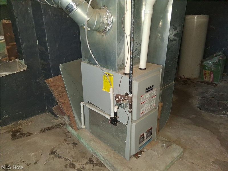 4922 Anson Avenue, Cleveland, OH 44127 Photo 17