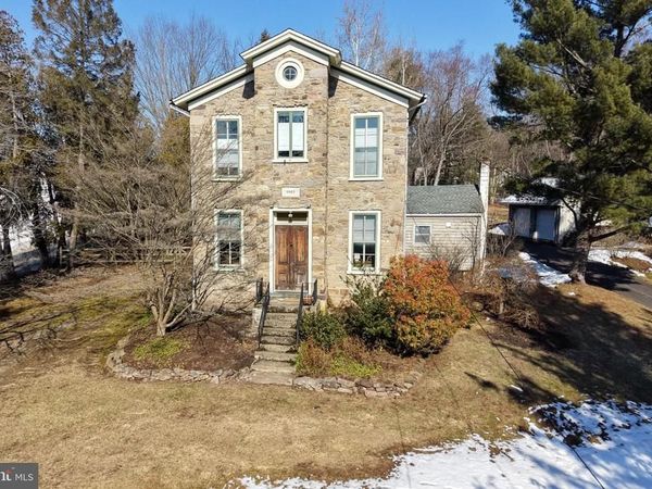 1 WILSON DRIVE, STOCKTON, NJ 08559