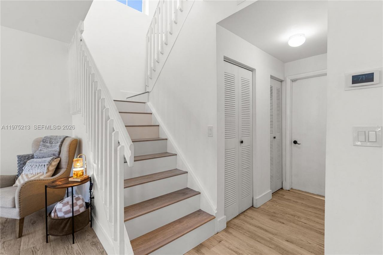 20775 NW 1st St , Pembroke Pines, FL 33029 Photo