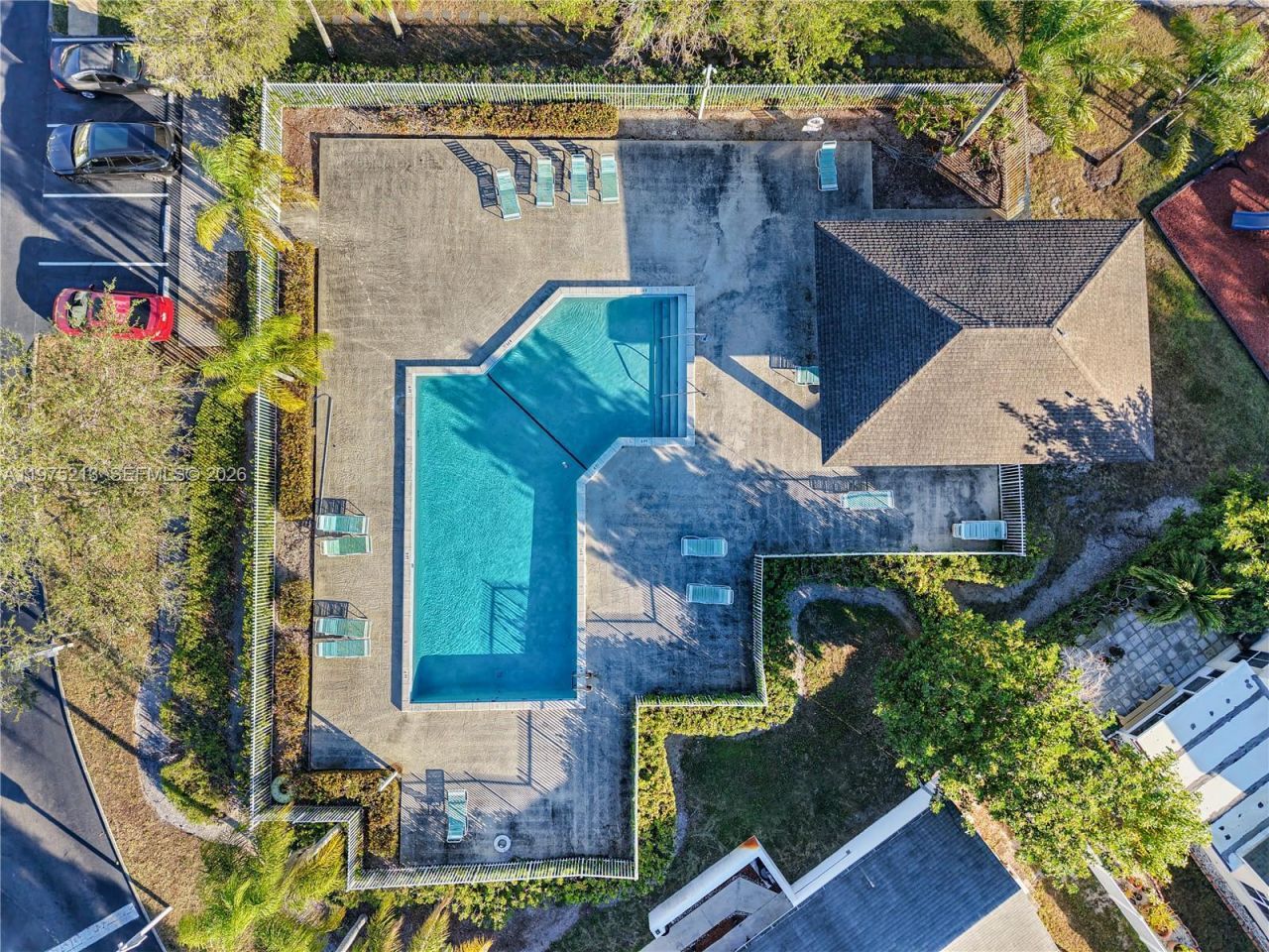 20775 NW 1st St , Pembroke Pines, FL 33029 Photo