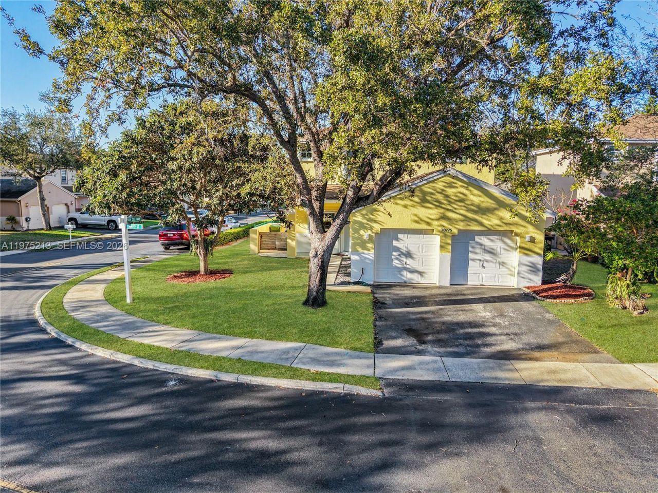 20775 NW 1st St , Pembroke Pines, FL 33029 Photo