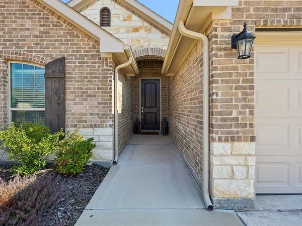 212 Magnolia Drive, Azle, TX 76020