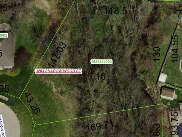 3203 Shadow Wood Court , Milan, IL 61264