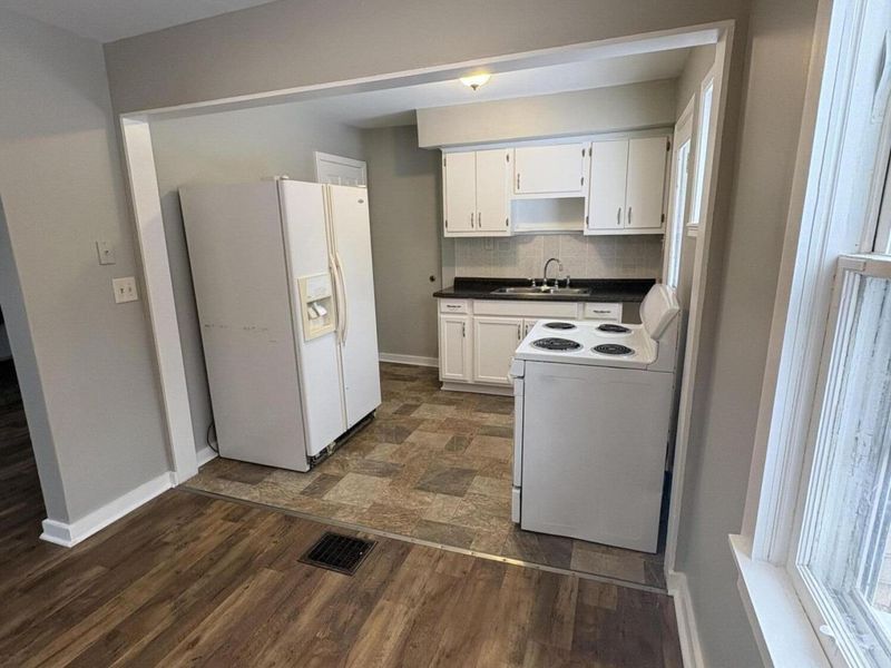 913 Mitchell Boulevard, Springfield, OH 45503 Photo 2