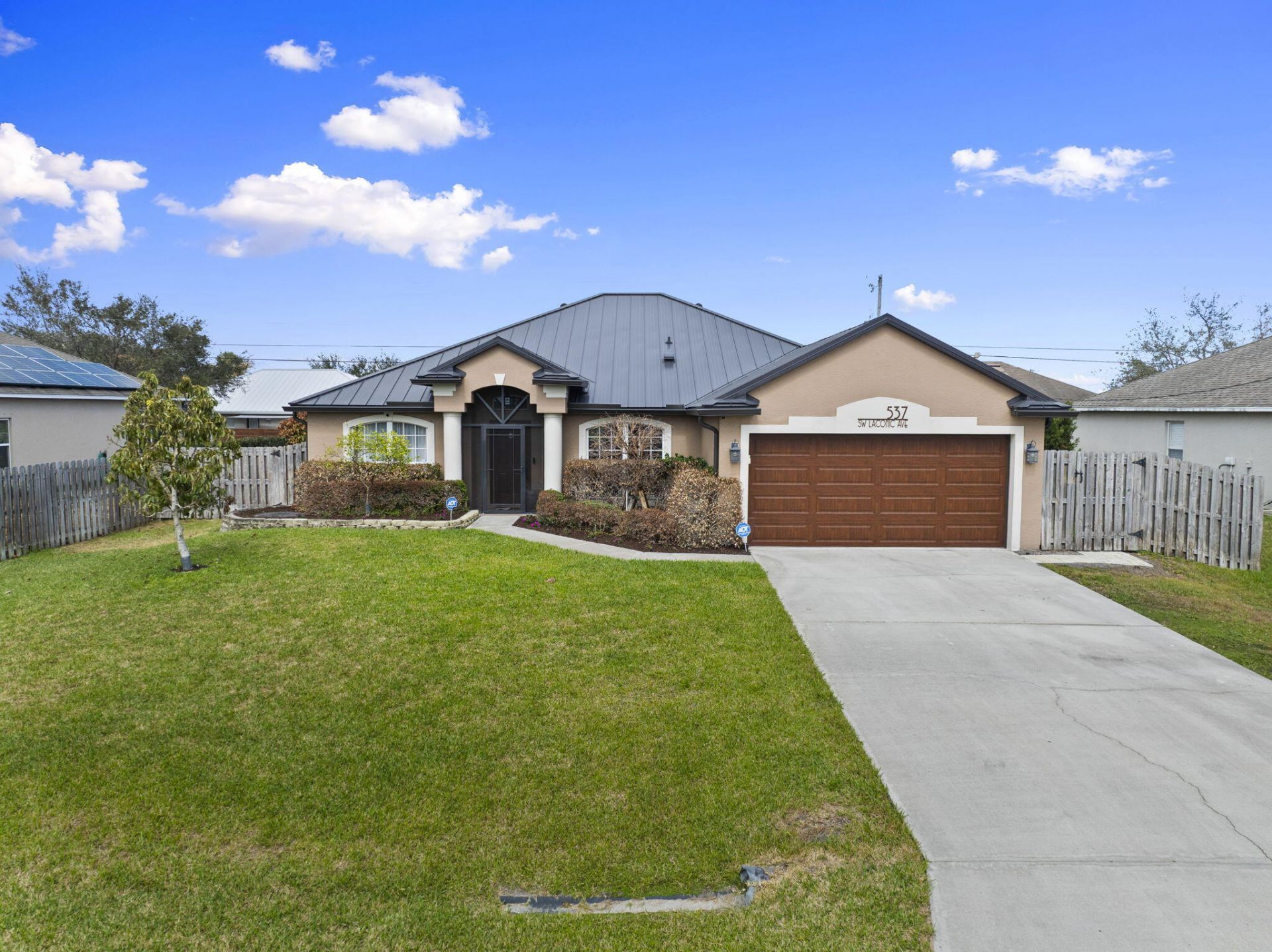 537 SW Laconic Avenue, Port Saint Lucie, FL 34953 Photo