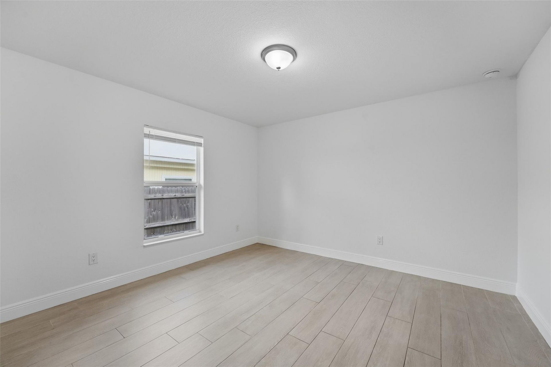 730 S N Street, Lake Worth Beach, FL 33460 Photo