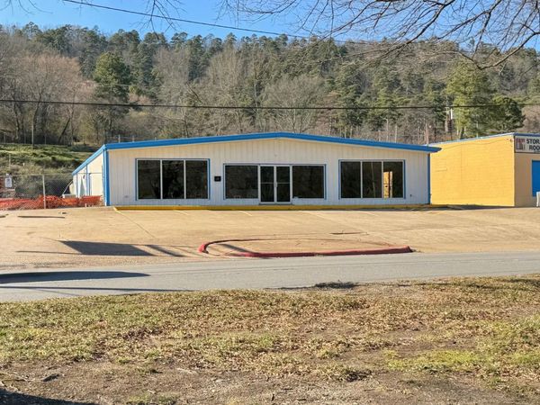 1005 E GRAND Avenue, Hot Springs, AR 71901