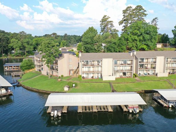 1319 AIRPORT Road, Unit 4-B, Hot Springs, AR 71913