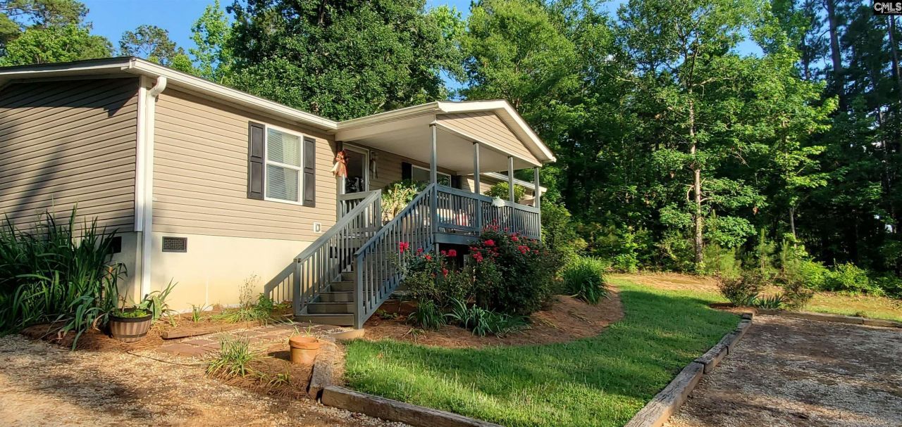 1193 Blacksgate East  Photo 5