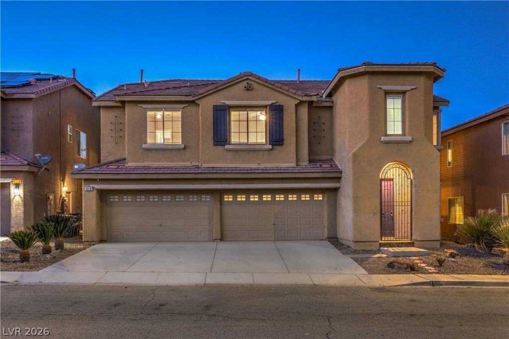 9218 Desert Heat Avenue, Las Vegas, NV 89178
