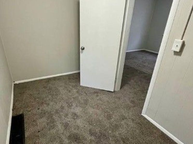 2919 E 64th Street, Cleveland, OH 44127 Photo 8