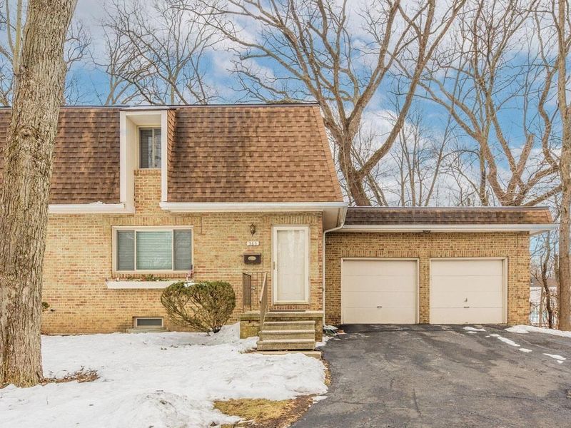 365 E North Street, Unit 5, Columbus, OH 43085 Photo 2