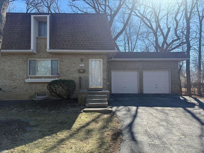 365 E North Street, Unit 5, Columbus, OH 43085 Photo 3