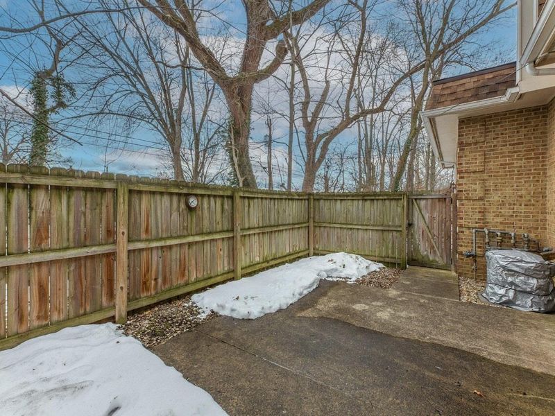 365 E North Street, Unit 5, Columbus, OH 43085 Photo 35